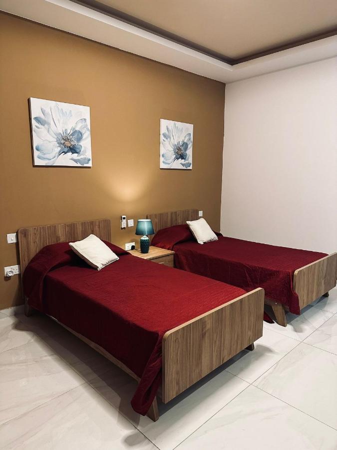 Seaside Accomodation Marsaskala Esterno foto